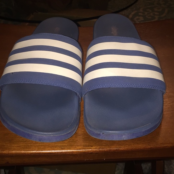 Adidas Sandals 10 - Picture 3 of 3